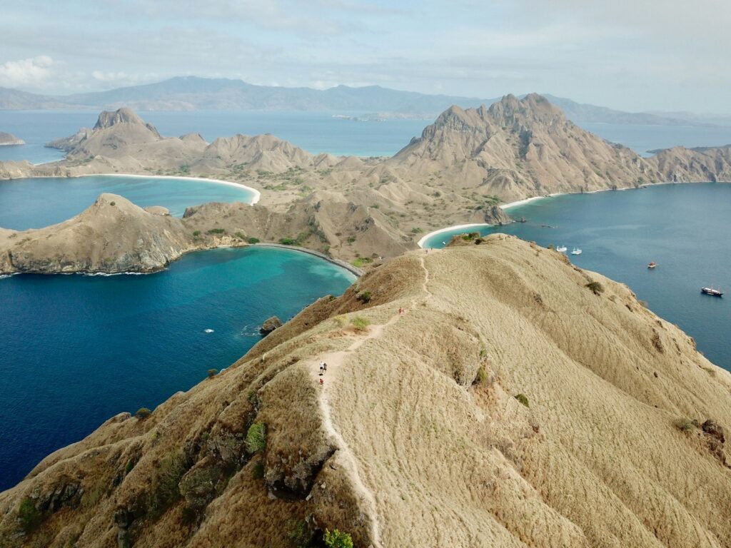 Open Trip Phinisi in Labuan Bajo: Meeting Other Travelers on a Shared Boat