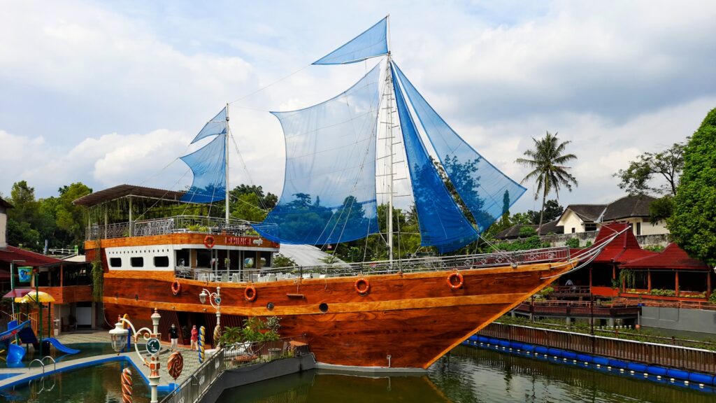 Labuan Bajo Phinisi Hidden Costs to Watch Out For